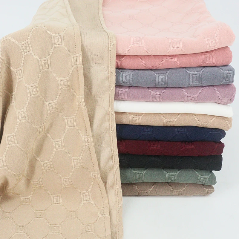 Сдержанный Модный Эластичный хиджаб мусульманские женские текстурированные шарфы из джерси с логотипом шали жаккардовыми шарфами ручной работы