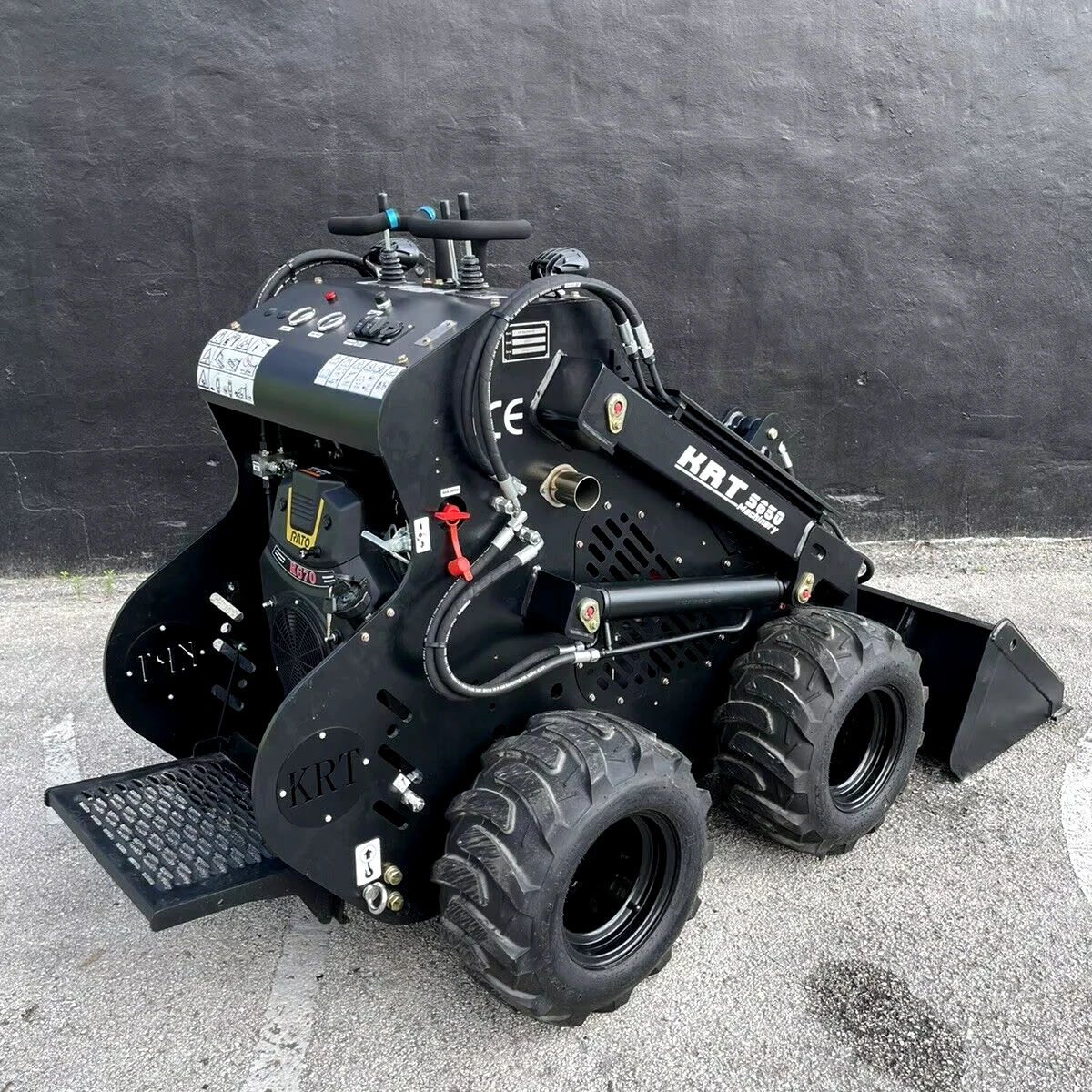 H&S 2021 KRT S650 MINI SKID STEER WHEEL LOADER DINGO VERMEER DITCH WITCH in STOCK