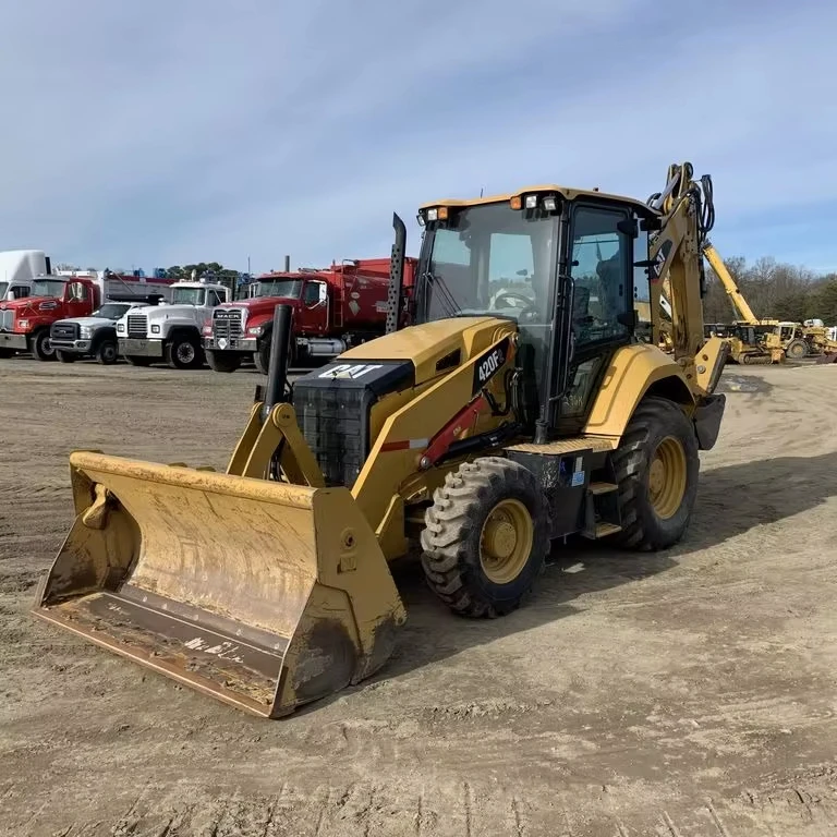 Подержанный Caterpillar 420F2 6-тонный погрузчик с номинальной нагрузкой передний колесный Huade насос для двигателя основные компоненты ковшовый экскаватор-погрузчик