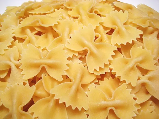 Итальянская пищевая Макарон farfalle 500 г