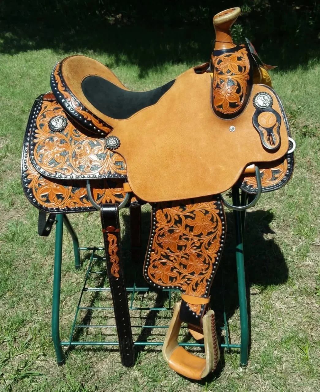 Handmade Genuine Leather Horse Western Saddle Floral Barrel racingHorse Riding Products Custom Durable Custom Sizes IN;34648