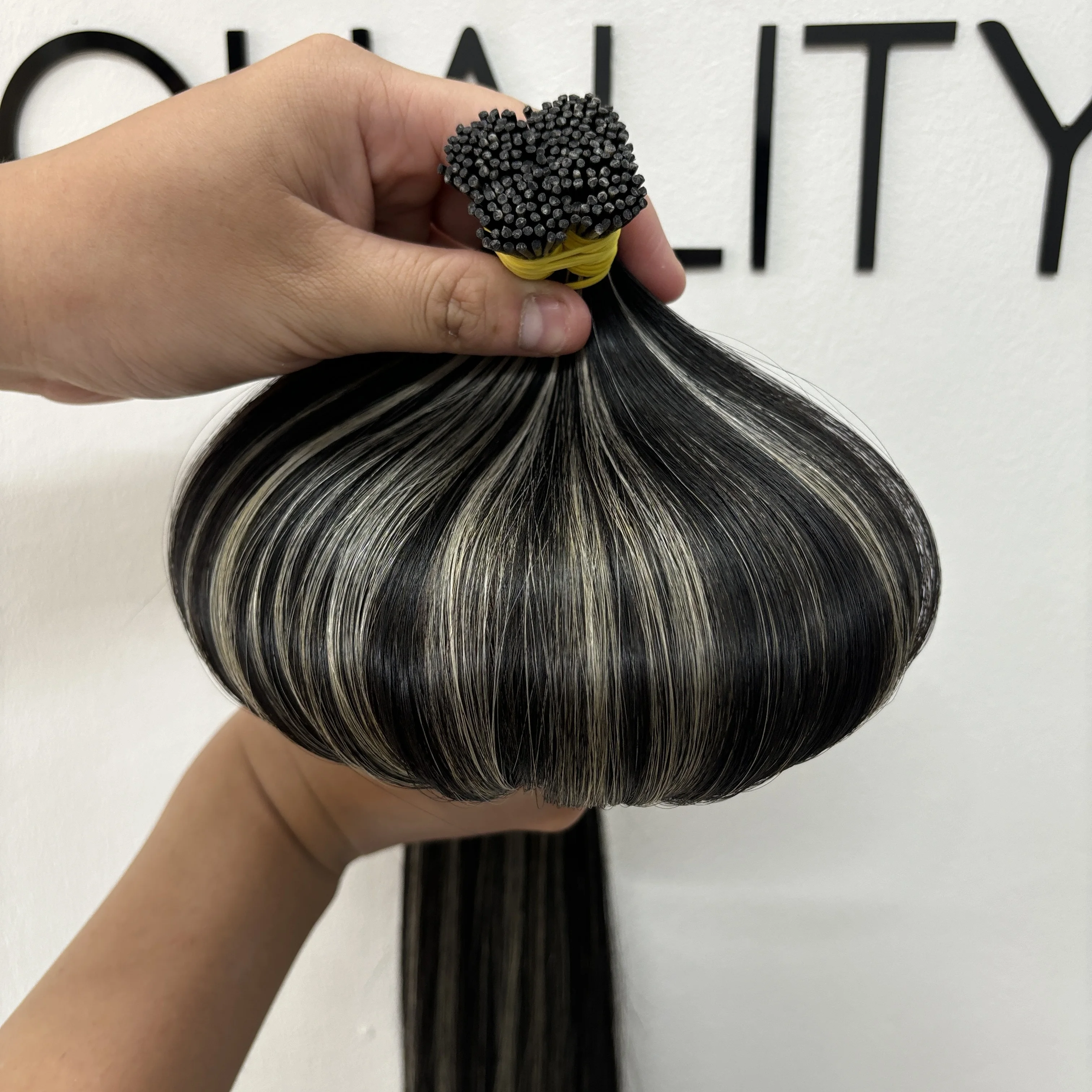 Bone Straight 100% Vietnamese Remy Hair Extensions Quality I-Tip Keratin Color #1/Silver Dyed Light Shade Wholesale Supplier