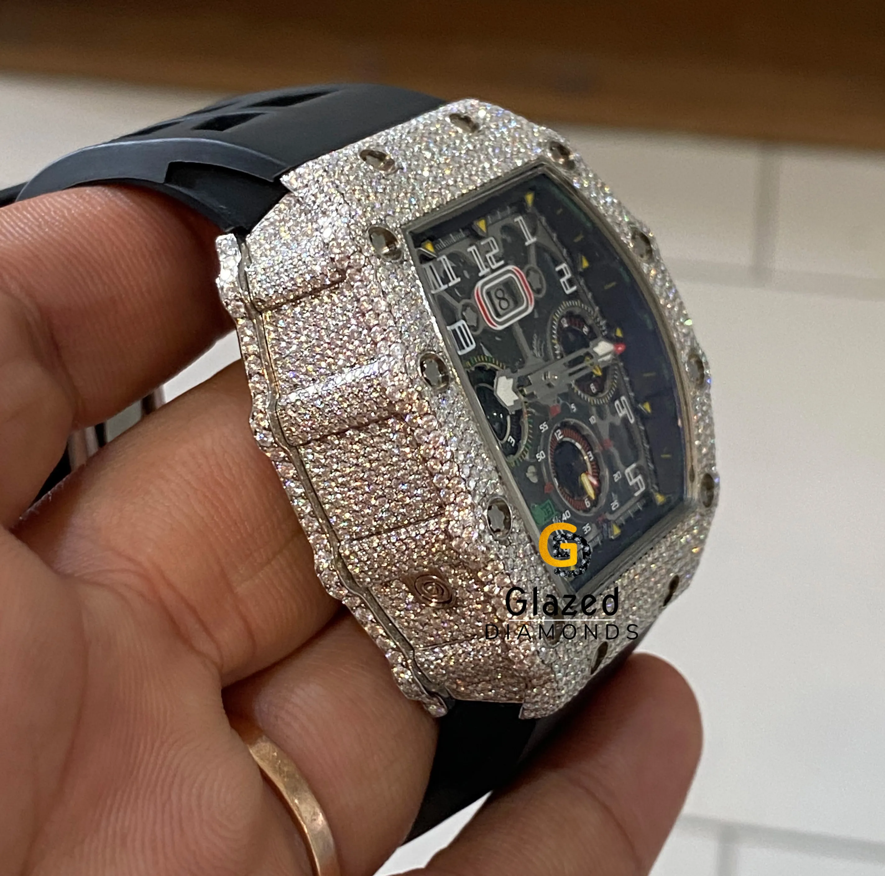 Designer Hip Hop Personalized Moissanite Watch Enhanced With Round Brilliant Cut VVs Clarity Diamonds Iced Out For Men