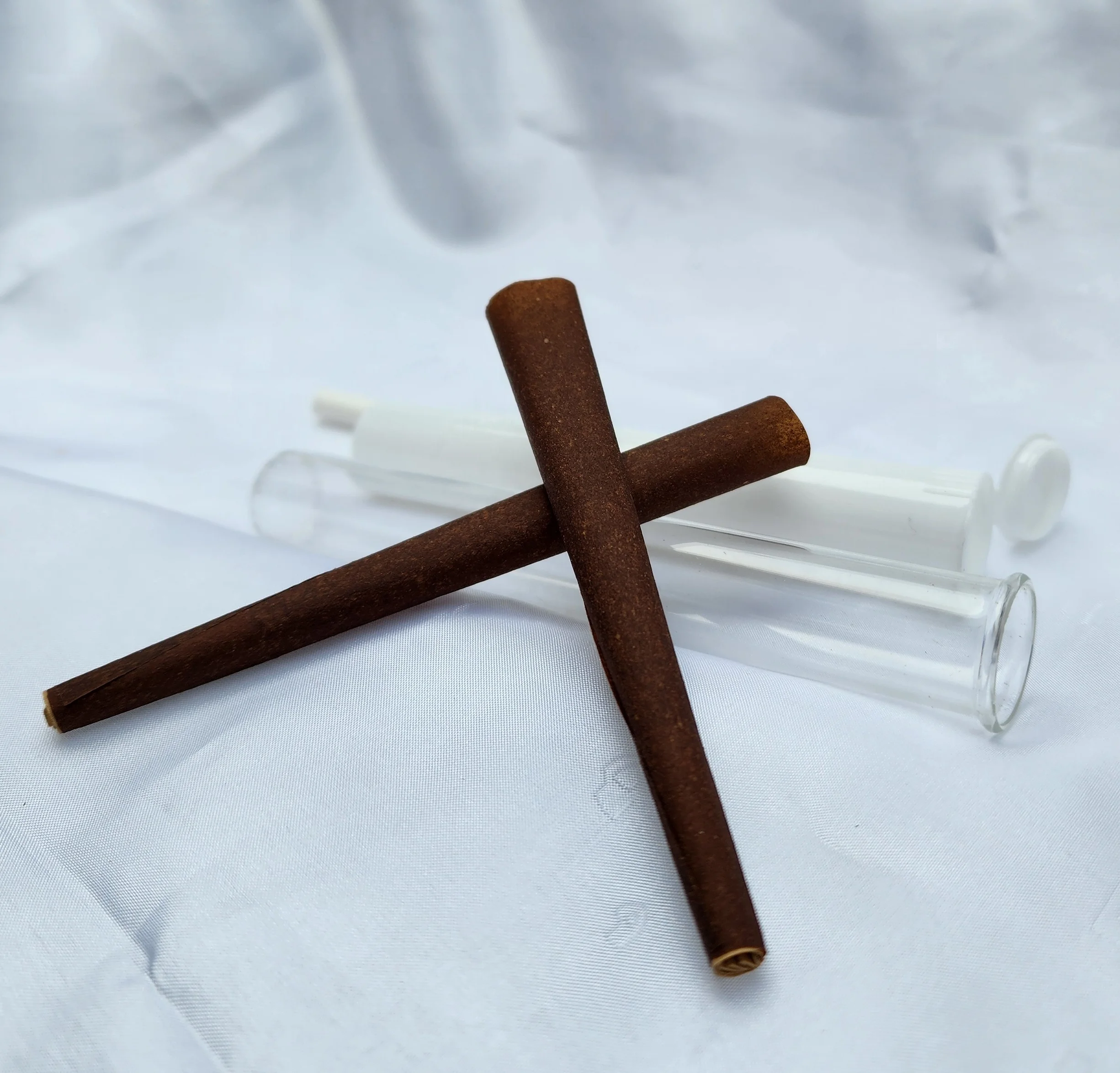 Blue Berry Goji berry King Size Cones Palm tree leaf berry Rolls Best quality custom size cones 4 USA paper no licking sealing