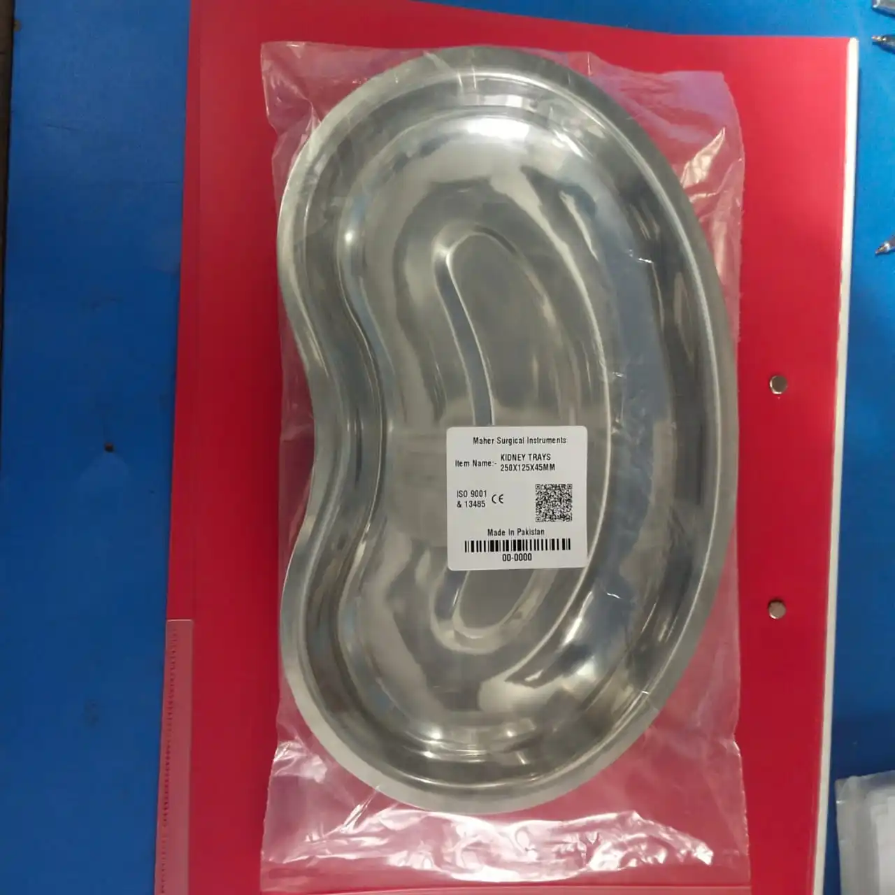 2970 Stainless Steel Hollow Ware Instruments Surgical Tray Manual Power Skin Stapler Included