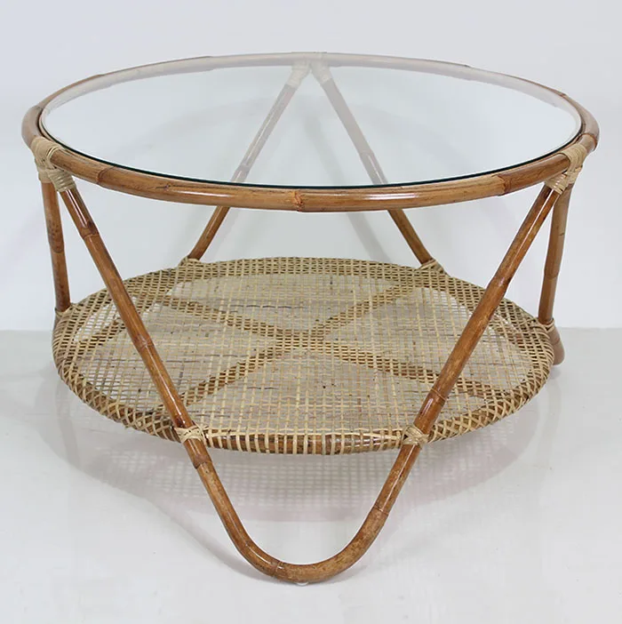 Acht Big Round Table