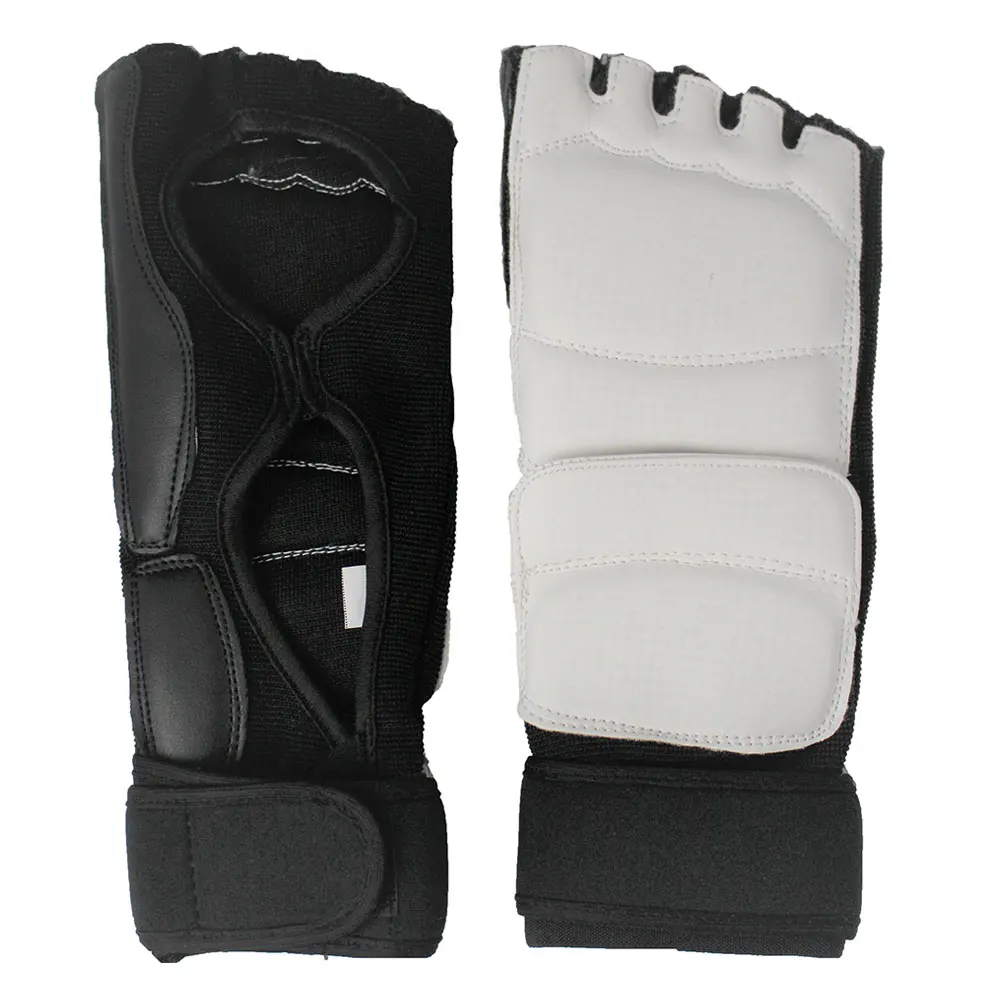 New 2024 Foot Protector Kick Boots Martial Arts Karate Taekwondo Boxing Kickboxing Karate Shoes Custom Logo