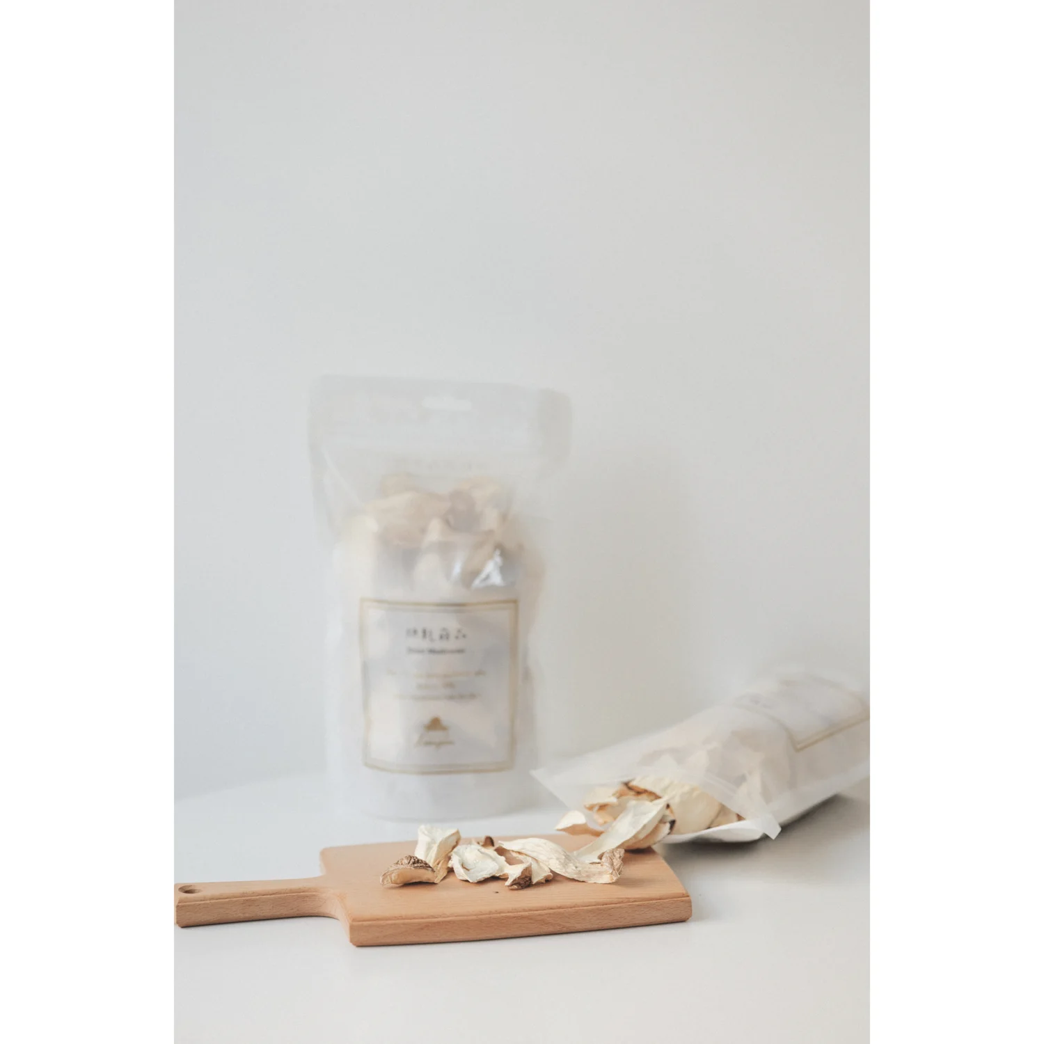 Health cuisine cooking used dry king oyster mushroom