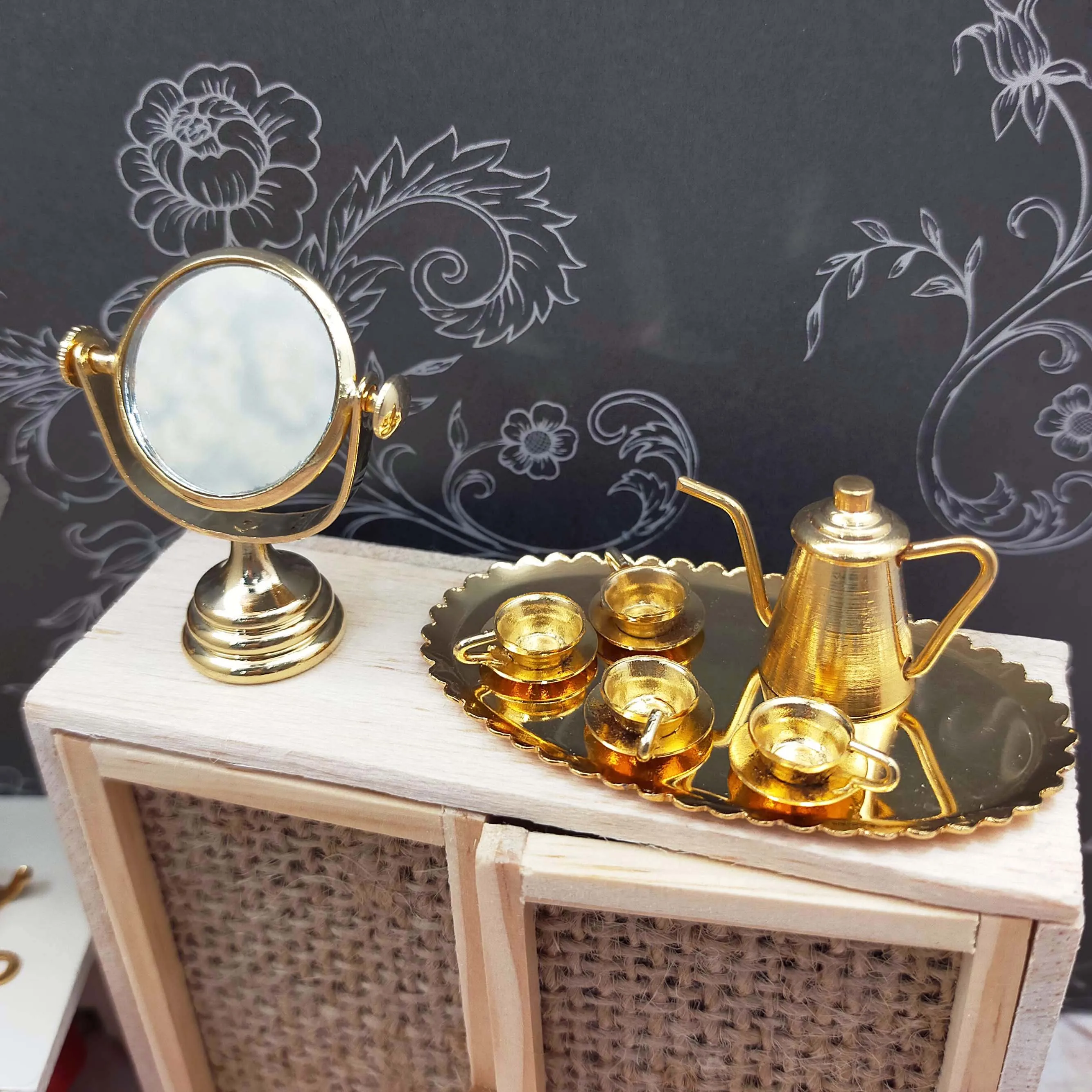 Miniature Doll House 1:12 Golden Fancy Sewing Workshop