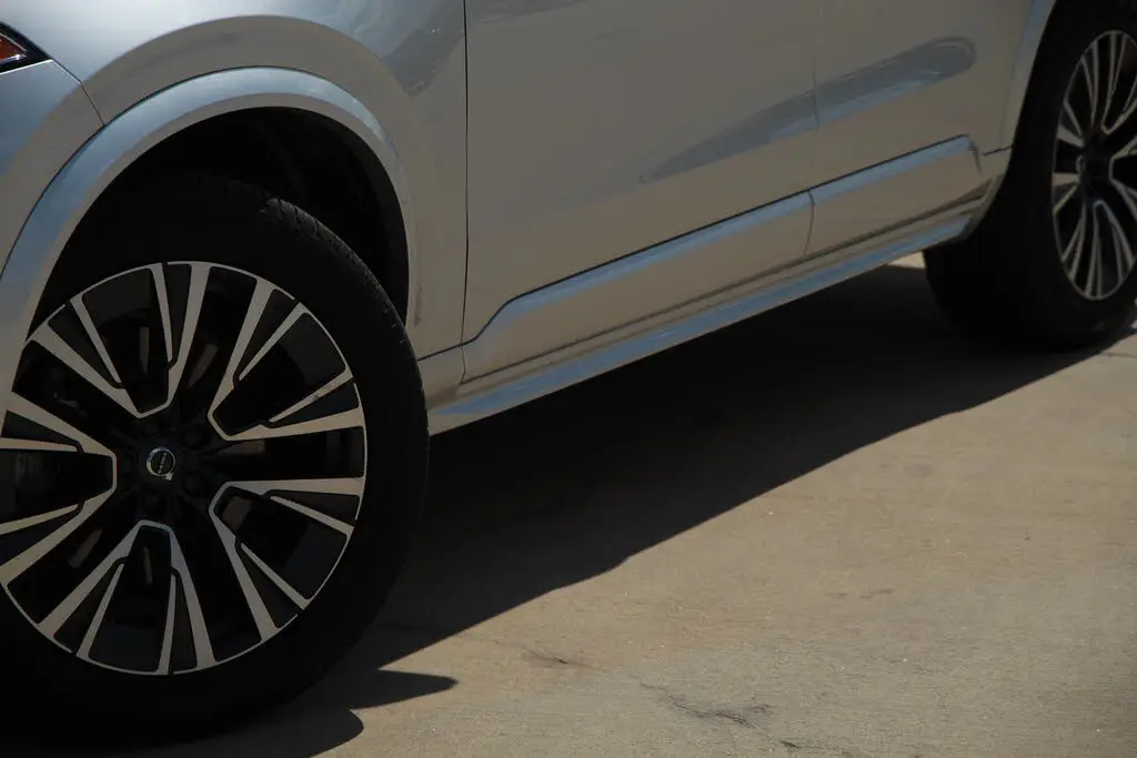 Хорошо аккуратно и хорошо использованный 2022 V o l v X C90 T5 Momentum AWD низкий пробег звук двигателя для продажи