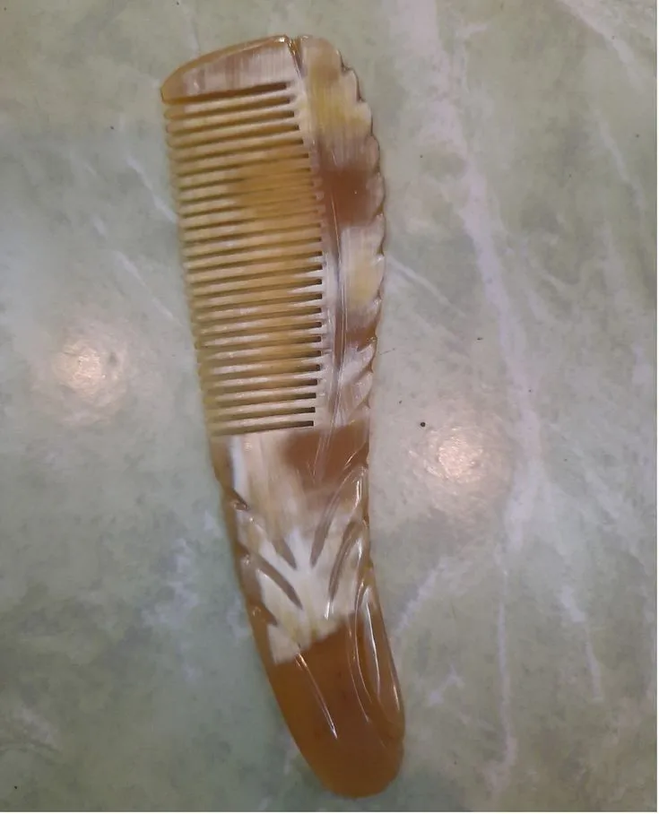 Расческа из натурального Рога ручной работы