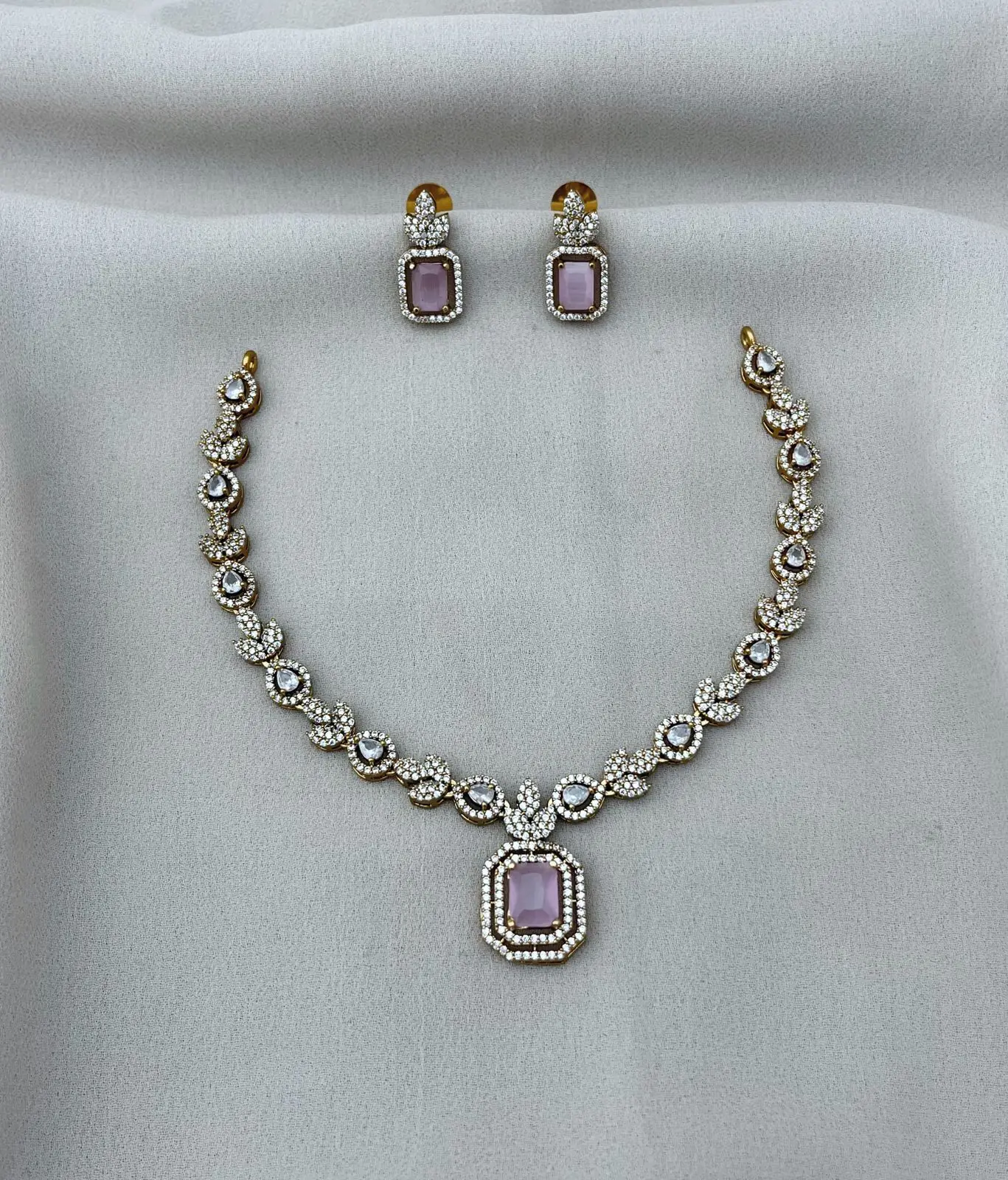 Hot Selling Bridal Party Wear Stainless Steel Earrings Set Fashionable and Trendy