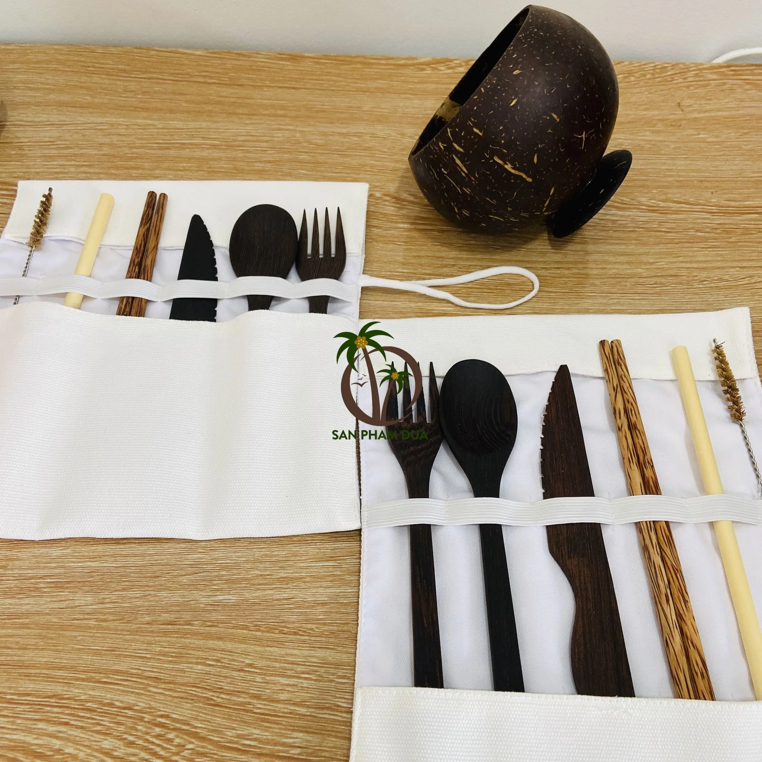 Cutlery Set Dinnerware sets Spoon Knife Fork Eco Friendly Coconut Bamboo Wooden Travel dinnerware set