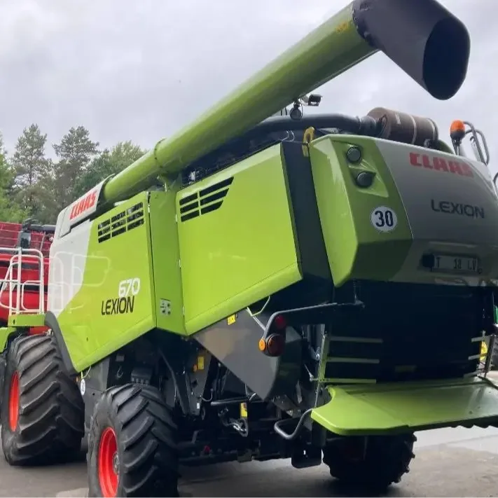 Brand New Combine harvester Combine harvester CLAAS 670 cheap offer in stock Lexion