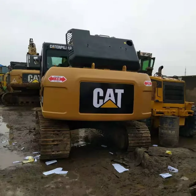 7 tons used excavator Hitachi 70 small Backhoe crawler economy excavator.Second-hand excavator.