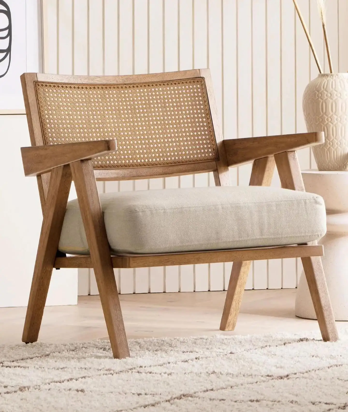 Restaurant Outdoor Garden Wood Chair Nordic Cafe Armchair Living Room Balcony Lounge Wooden Wicker Rattan Back Dining Chairs OEM