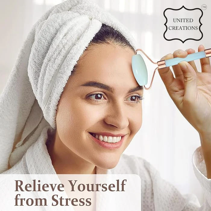 Wholesale natural stone head neck SPA massager jade facial massage roller and guasha set jade roller gua sha