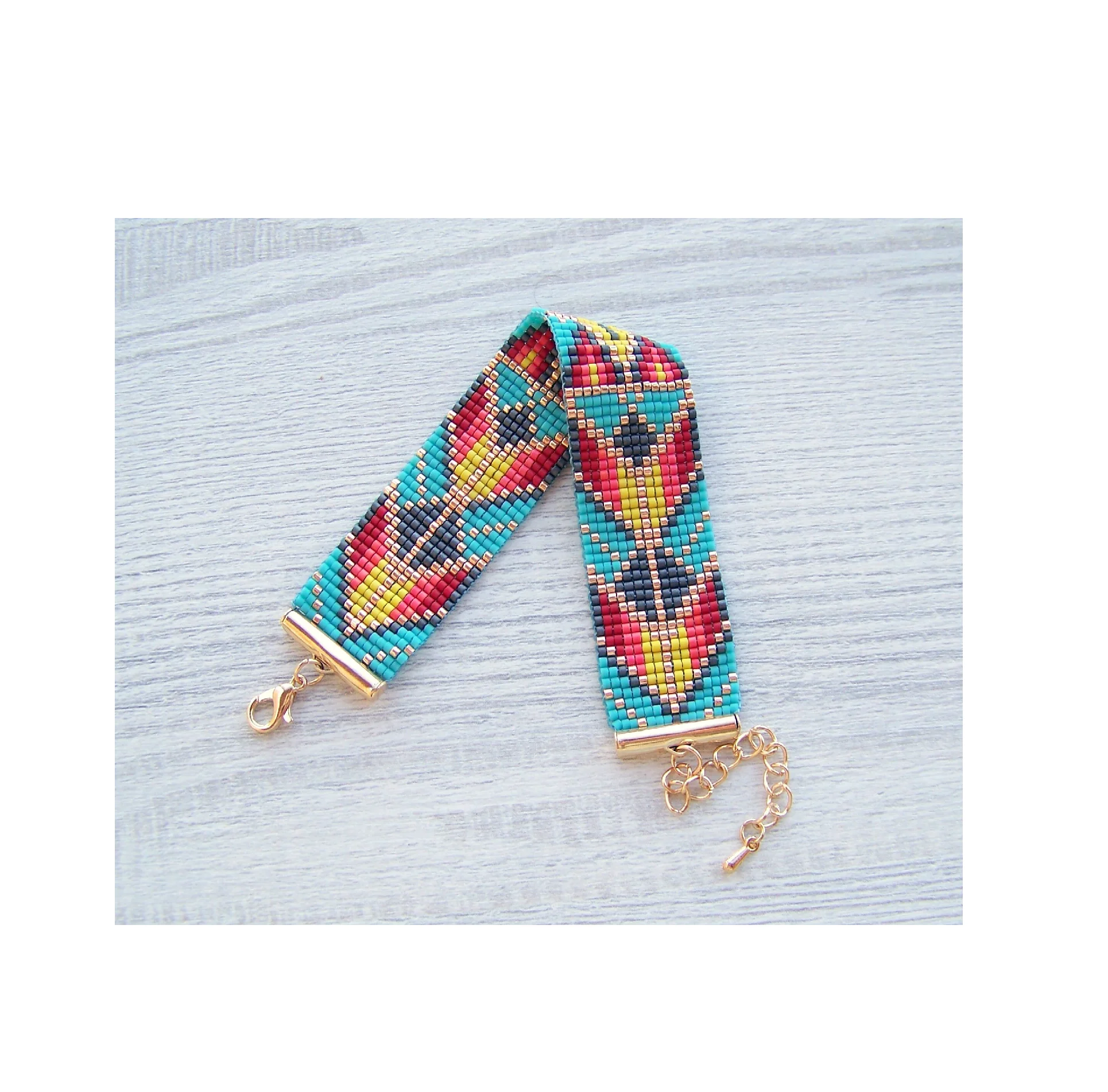 New arrival Boho Summer multi color Bangle Bracelet jewelry mordent design natural craft unique look