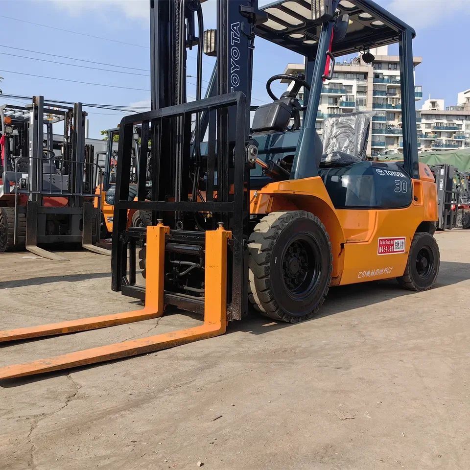 Lifting 4500mm 4x4 All Rough Terrain Forklift for Sale Used Diesel Engine Forklift 2ton 3ton 3.5ton Lifting Tools 3000