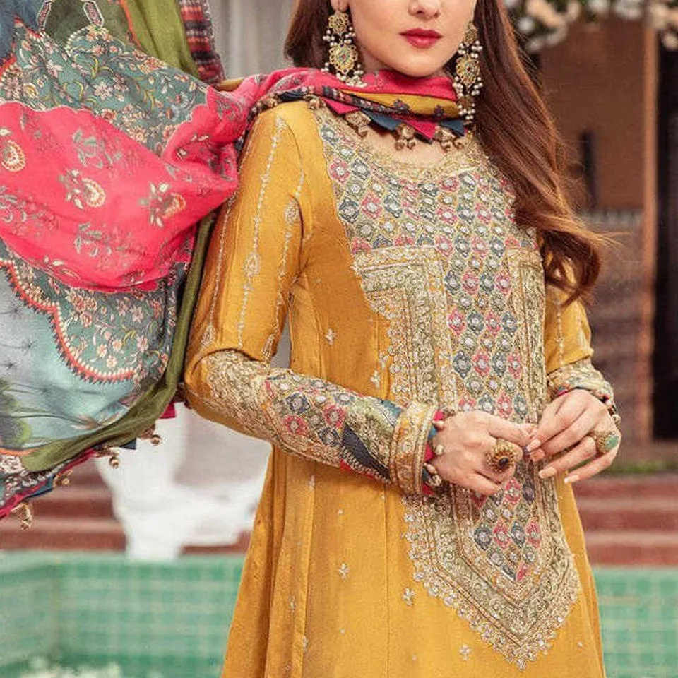 Premium Quality 2023 New Fashion Pakistani Ladies Suits Embroidery Salwar Kameez Wholesale ODM
