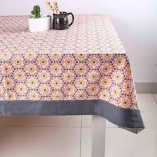 Beautiful Table Cloth Woven Cotton Linen Table Cloth for Banquet Solid colour