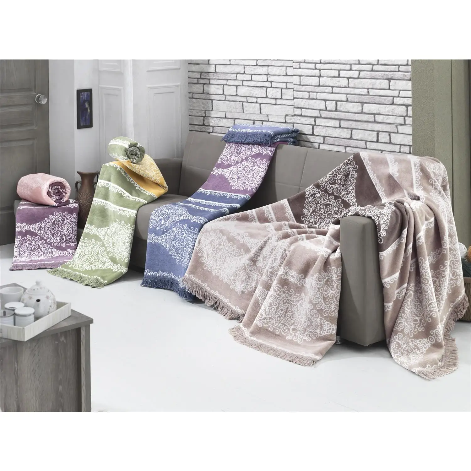 Whosale Premium Quality Quick Dry Microfiber Anti-Pilling Fleece Home Hotel Hospital Blanket