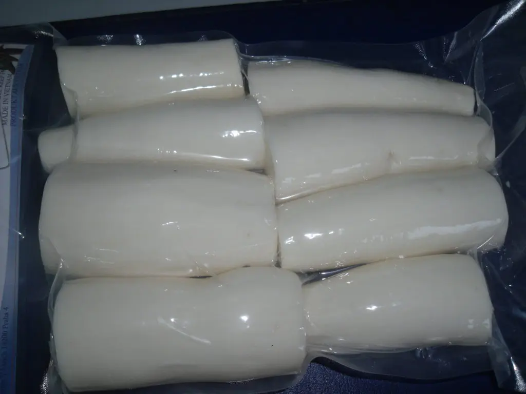 DELICIOUSLY TENDER FROZEN CASSAVA CHUNKS / 100% PURE / NUTRITIOUS & VERSATILE / MADE in VIETNAM