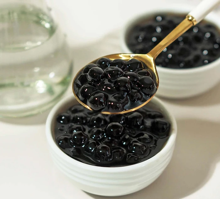 2023 Best Seller  Bubble Tea Ingredient Sweet Chewy Dried Brown Sugar Boba Tapioca Pearls 1kg Vacuum Pack