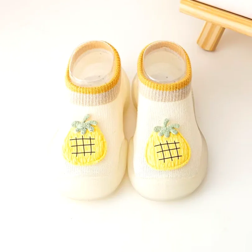 1-year-old Baby Spring and Summer Non-slip Soft-soled Toddler Shoes Baby Breathable Mesh Socks Shoes One-step Children Shoes