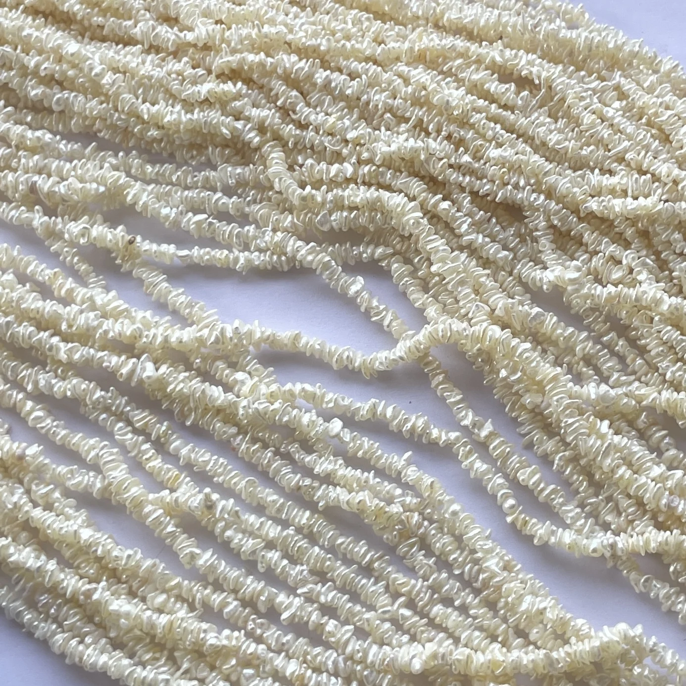 4-8mm Natural White Color Freshwater Pearl Stone Chips Beads Strand from Wholesale Supplier Cultured Pearls For Necklace Loose