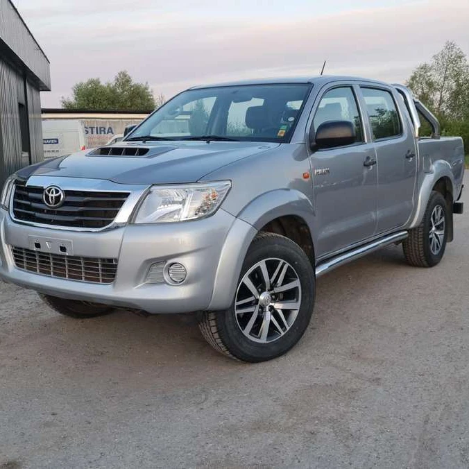 Toyota hilux diesel pickup 4x4