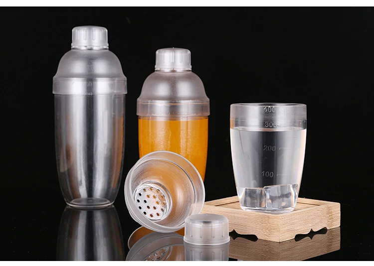 Пластиковый многоразовый шейкер с логотипом на заказ для пищевых продуктов прозрачной шкалой набор пластиковых шейкеров коктейлей
