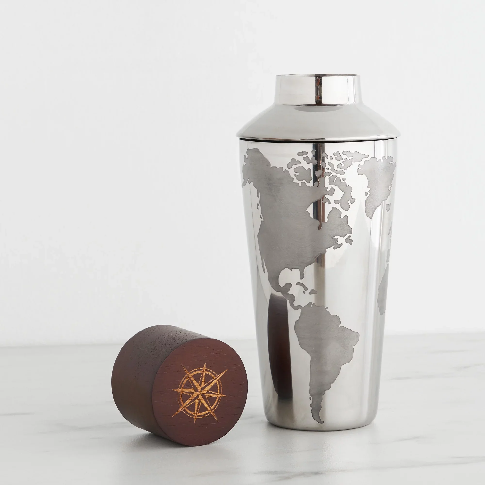 luxury cocktail shaker in Silver 100% stainless steel+ wood laser etched globe design barware tools & accessories polished