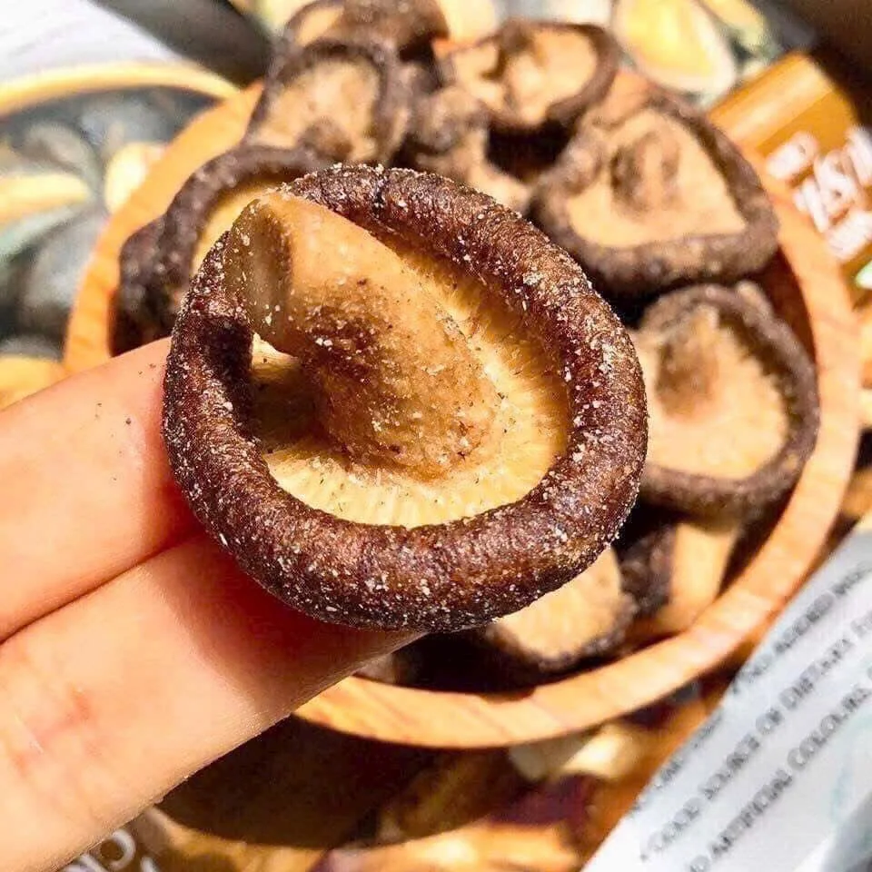 TRUSTED PRODUCTS HIGH QUALITY SHITAKE MUSHROOMS FOOT/ AT COMPETITIVE PRICE - VIET DELTA