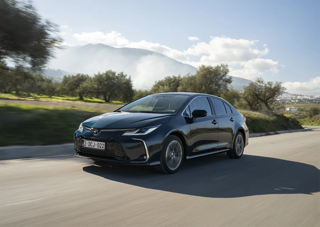 Fairly Used 2020 Toyota COROLLA LE 1.8L 4 Sedan A/T at cheap price