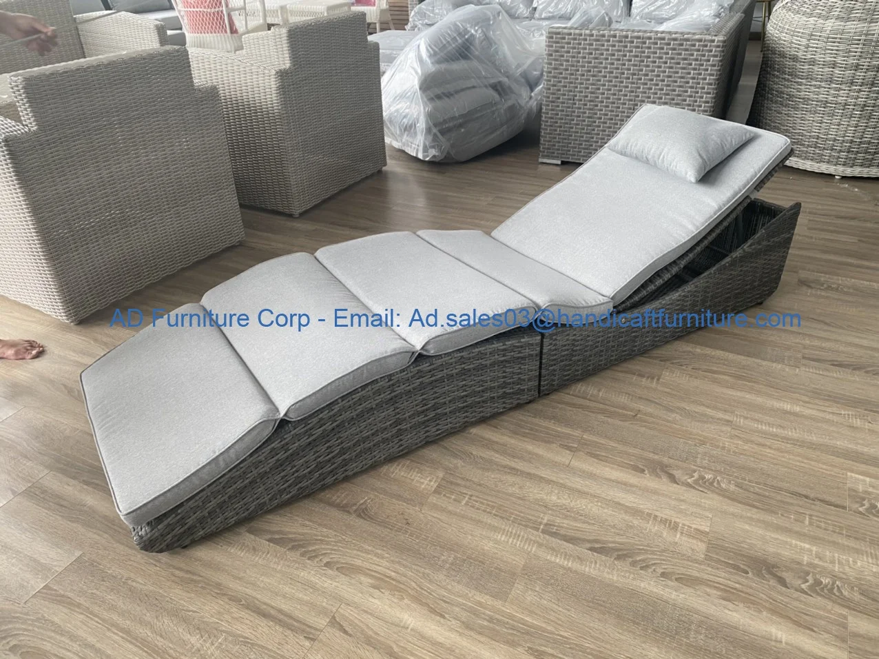 PRBS-084 Wholesale outdoor wicker rattan small leisure Sun Lounger Made in Vietnam - Folding bed