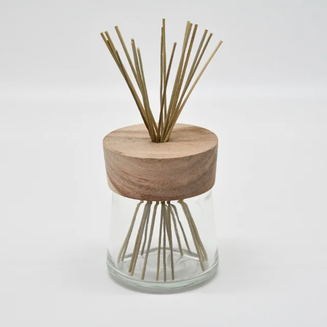 OEM/100mL Hot sale unique reed diffuser bottle used wood and rush, made in japan,Artisan industrial arts