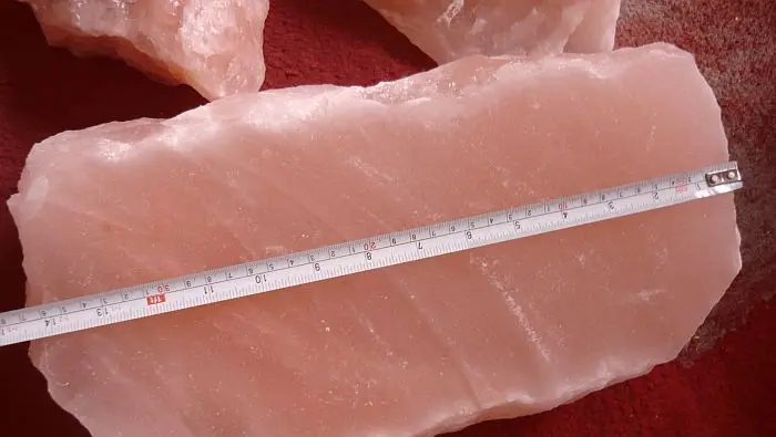 Excellent Quality Himalayan Rock Salt One Side Cut Blocks
