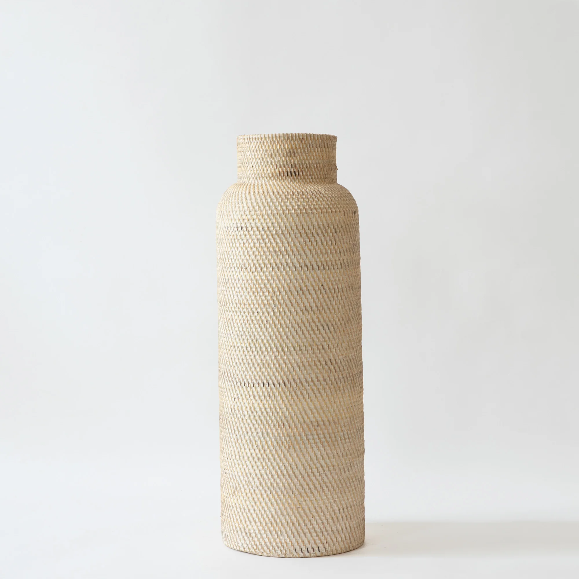 Home decoration large floor vase rattan woven handmade flower vases for living room from Vietnam