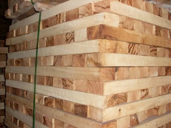 Best Selling Rubber Wood Sawn Timber - 100% Natural Wood Collected For Construction And More