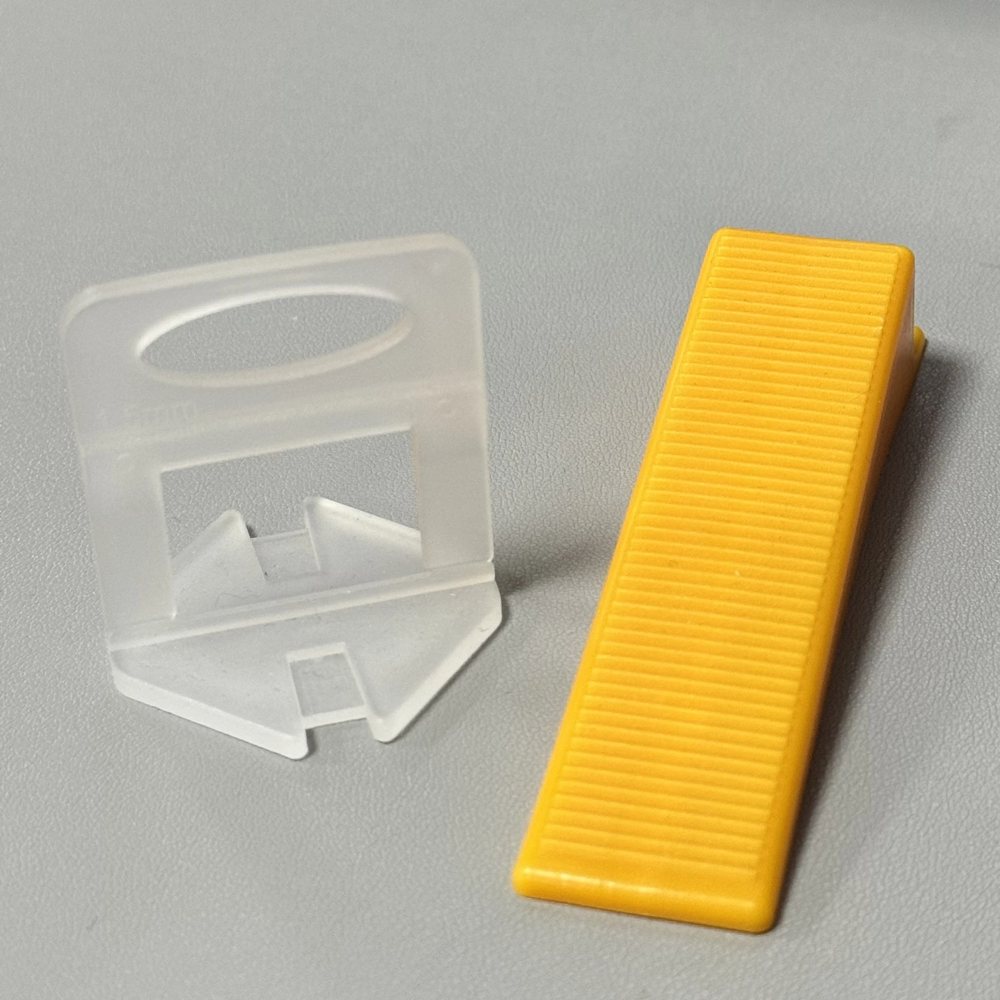 Высококачественная пластиковая система выравнивания дисков DINGYI для строительного пола оптом