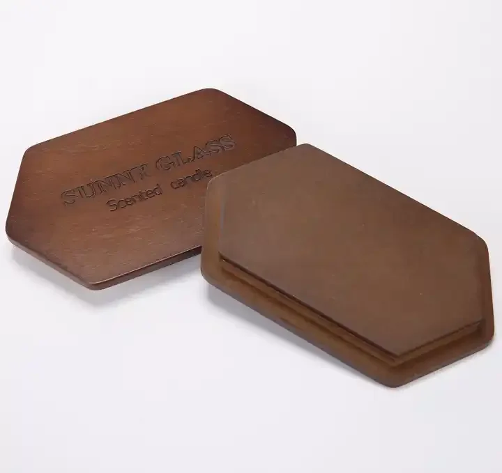 Hot Selling Custom Essential Oil Scented Jars with Smooth Sanding and Coating Wood Lid Support Engraving Logo DIY Art Style