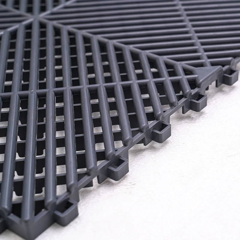 size 400*400mm thickness 18 pp floor tile garage floor tiles Private Plastic Flooring