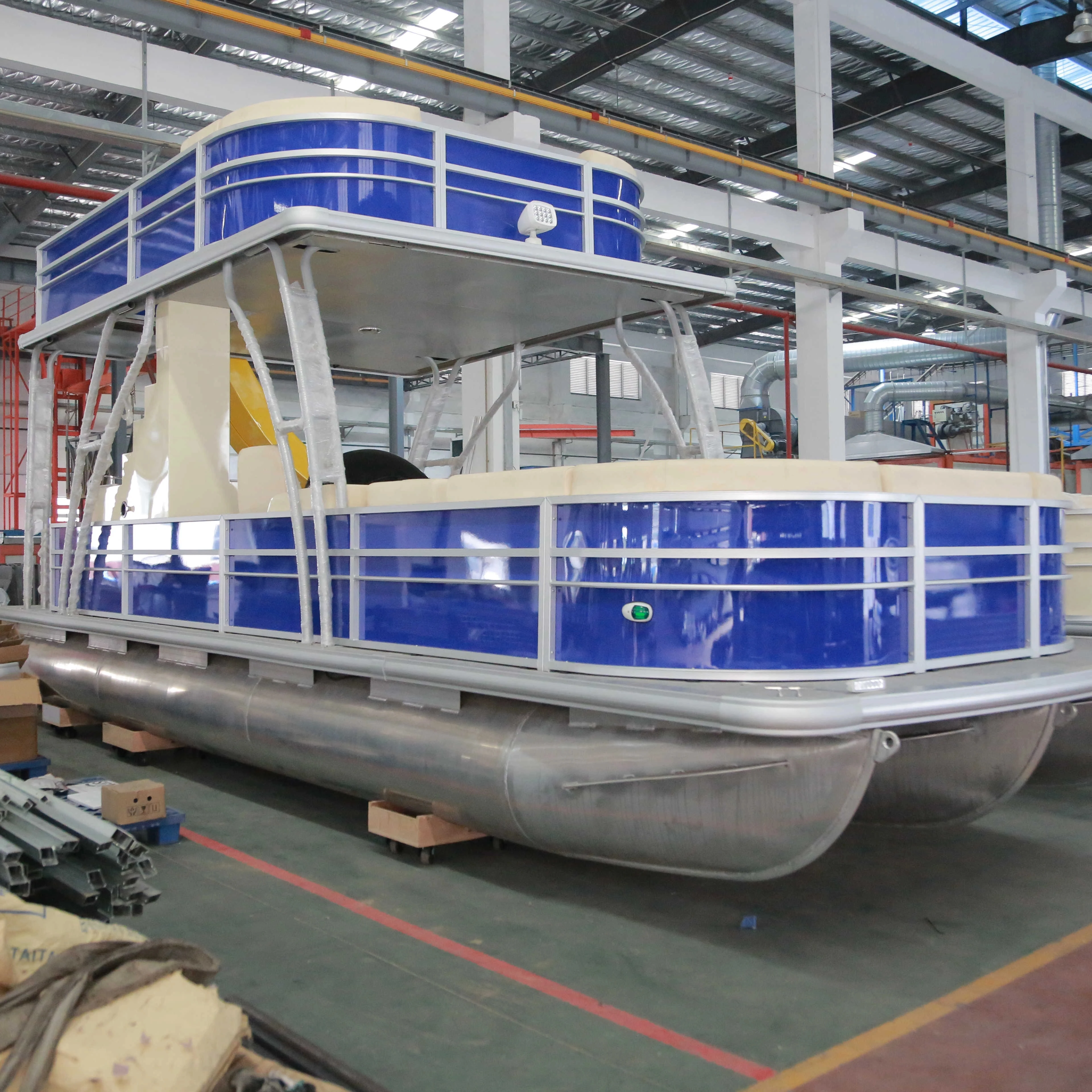 Hot Sale Luxury 30FT Double Decker Pontoon Boat for European Market for Lake & River Leisure Bathroom Changing Room CE Certified