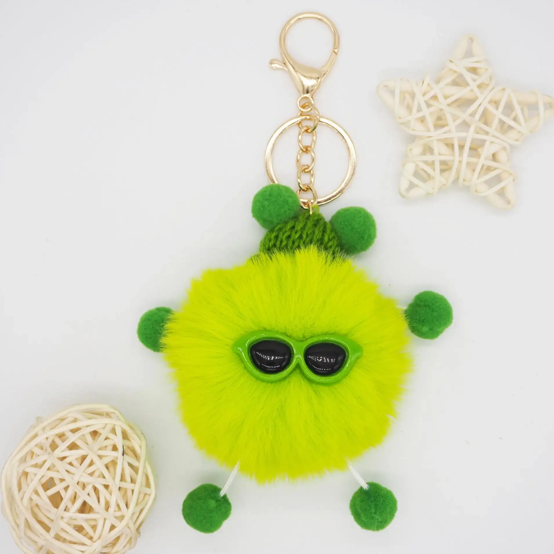 New hot Pom Pom Keychain Fluffy Ball Keyring Plush doll Faux Rabbit Fur Cute Animal Elf Pompom Plush Key chain for Bag charm
