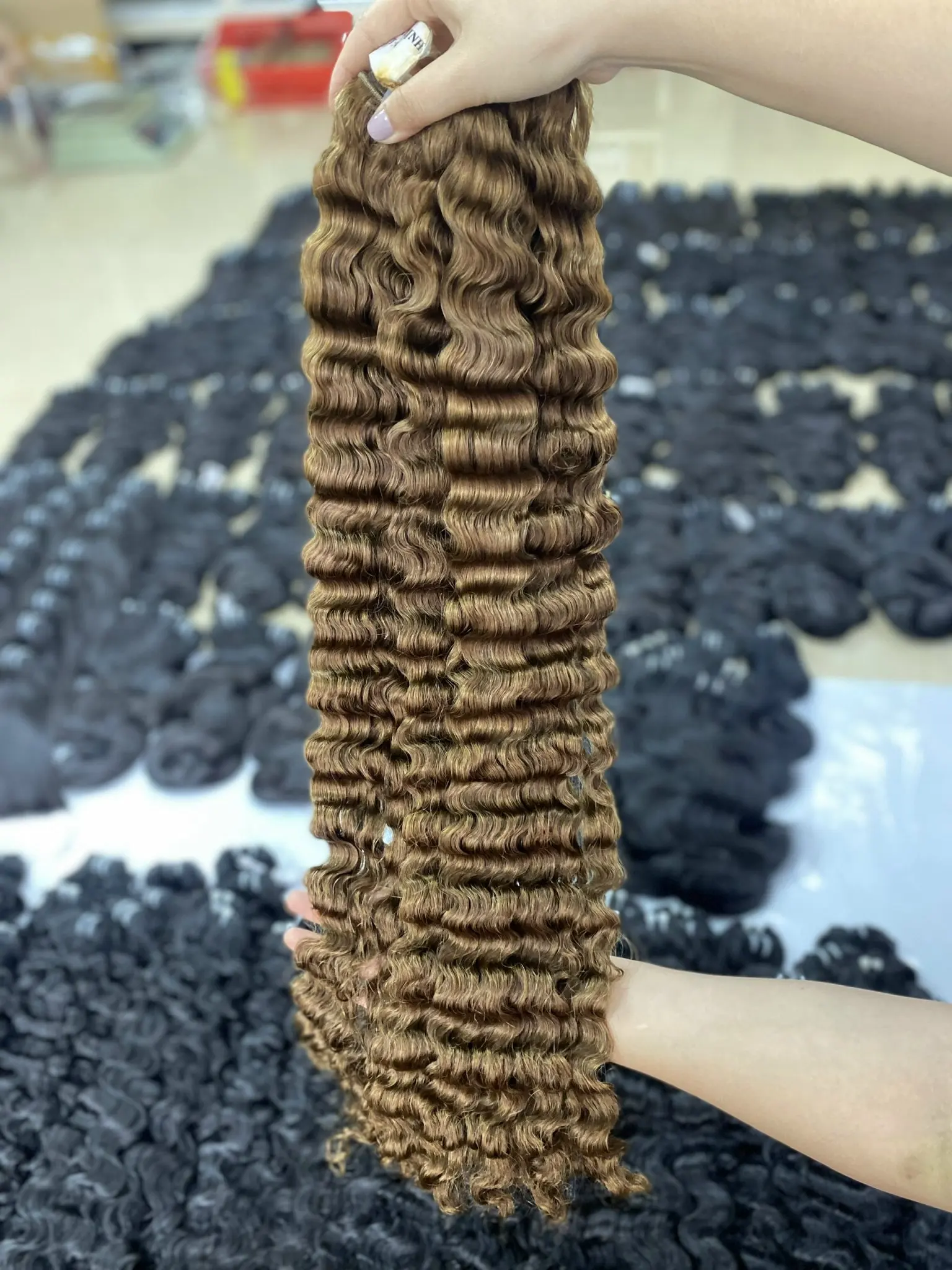 Ombre Burmese Curly Virgin Remy Raw Human Hair Extension DD SDD Human Hair Bundle Vietnam