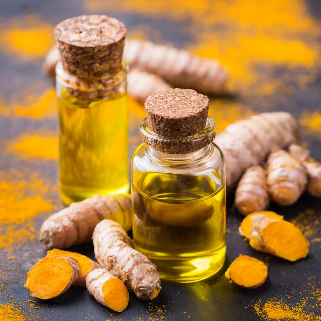 Органическое и натуральное масло СО2 куркумы может способствовать росту волос и предотвращает падение волос и перхоть по оптовой цене