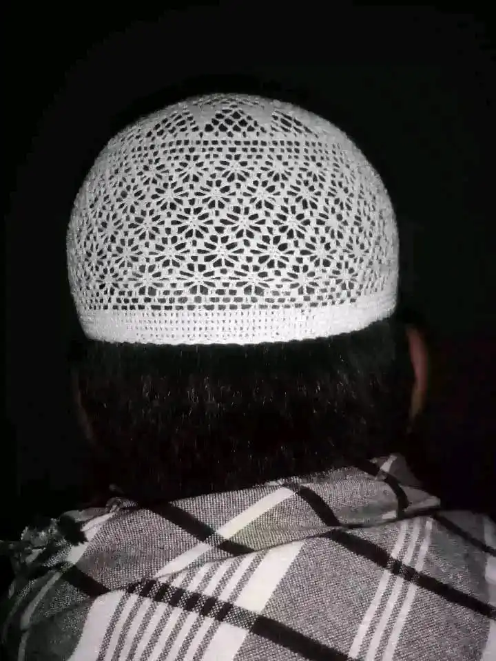 Best Quality Namaz caps Namazi Cap prayer kufi , Hand Knitted Hat Skullcap Koofi Topi Kofi Kuffi Headgear from Bangladesh