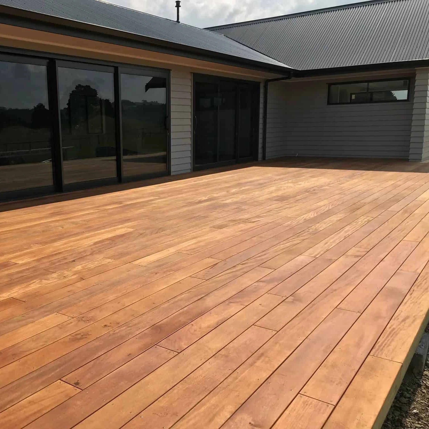 Brazilian garapa solid wood decking