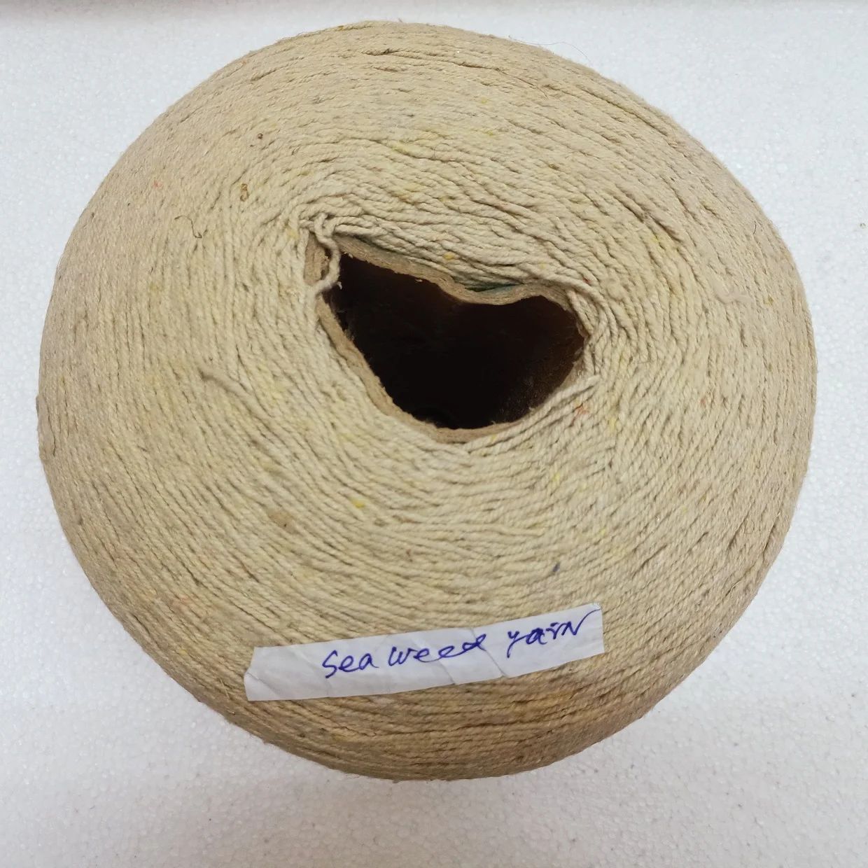 custom made natural  sea weed fiber yarns made by blending natural  sea weed fiber